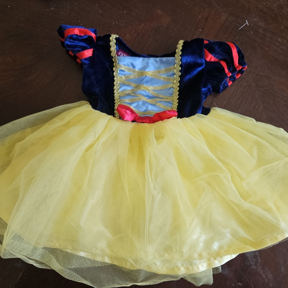 Infant Girls Snow White Costume SIZE 3-6MONTHS
